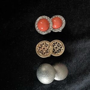 Elegant Coral and Gold Stud Earrings Set